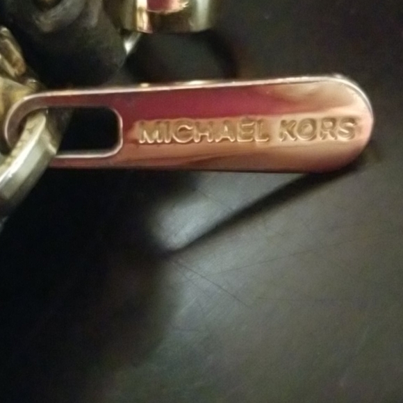 Michael Kors jet set zip around small wristlet - Picture 5 of 7